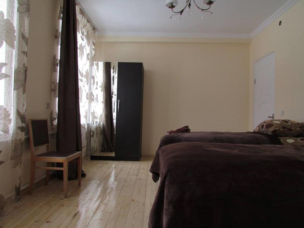Red Stone Guest House Kazbegi Cameră foto